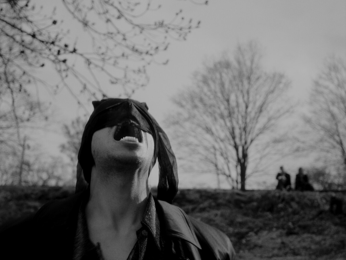 VNSKA – Walking on beats – dir. Leevi Heino Einari Oramo