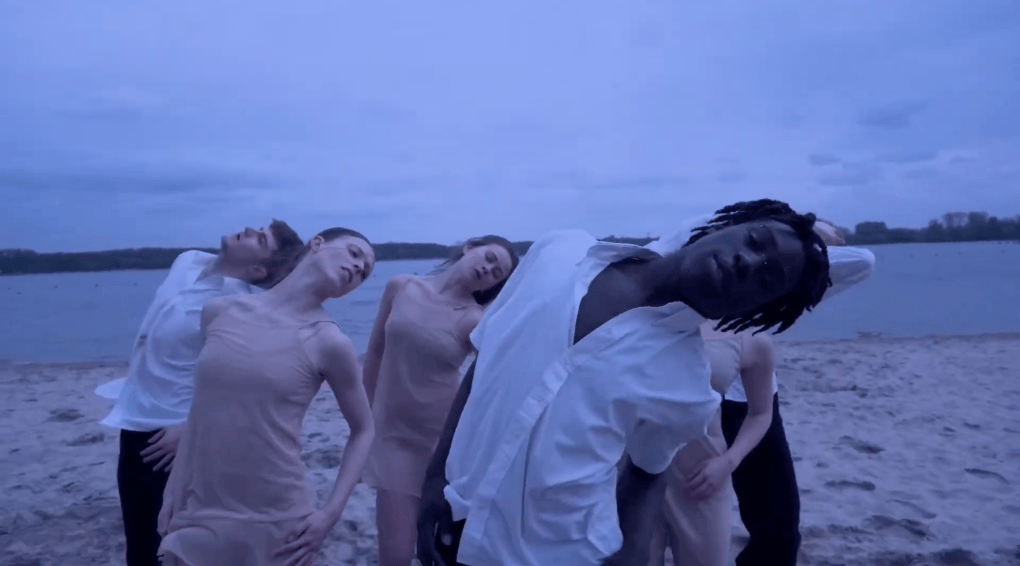 Luminiscence – dir. Ekaterina Cheporova