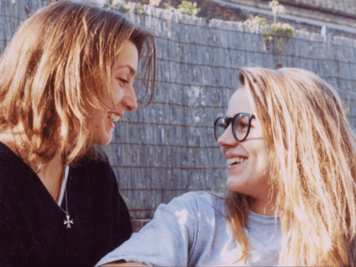 Two Sisters – dir. Clément Dupeux